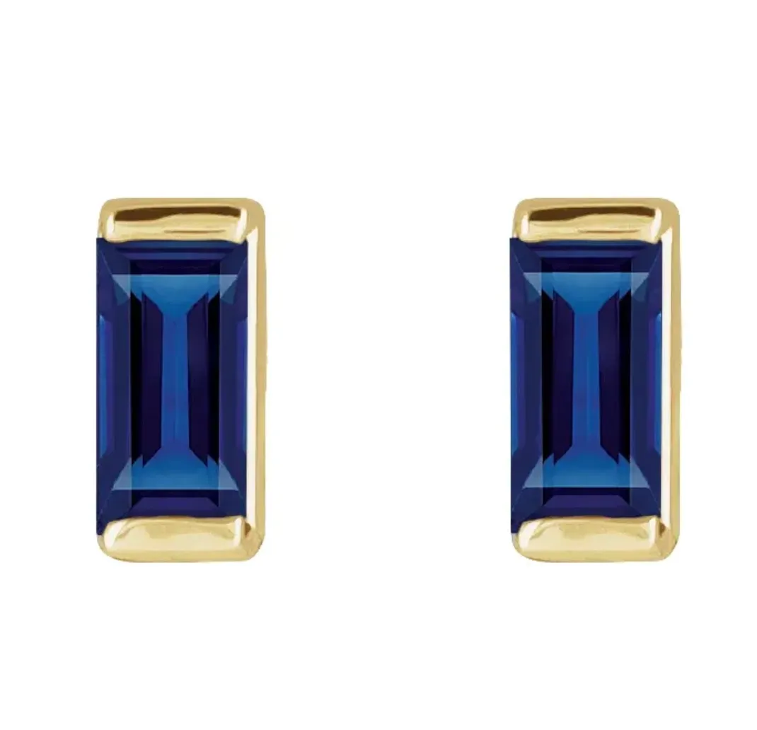 14K Gold Baguette Stud Earrings
