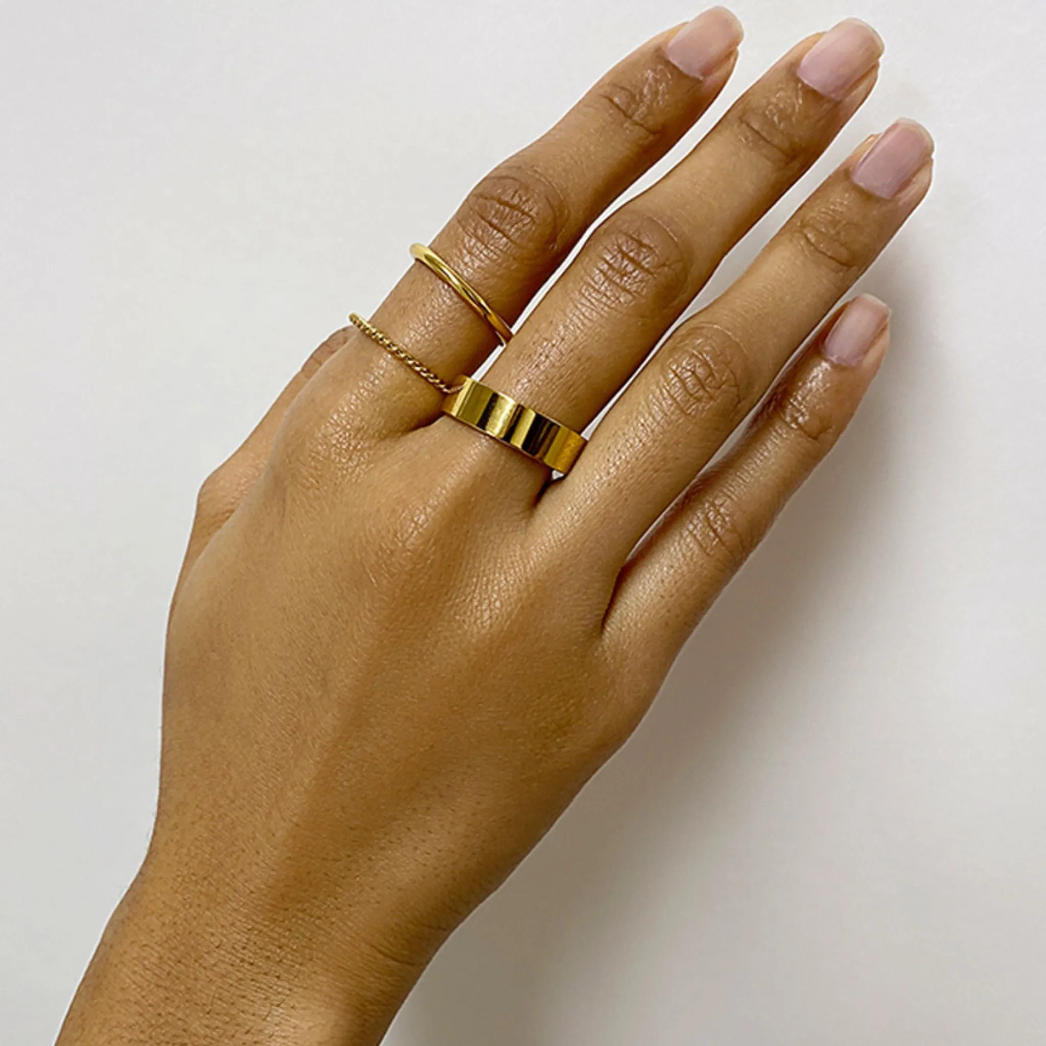 Adornia Stacking Band Set gold