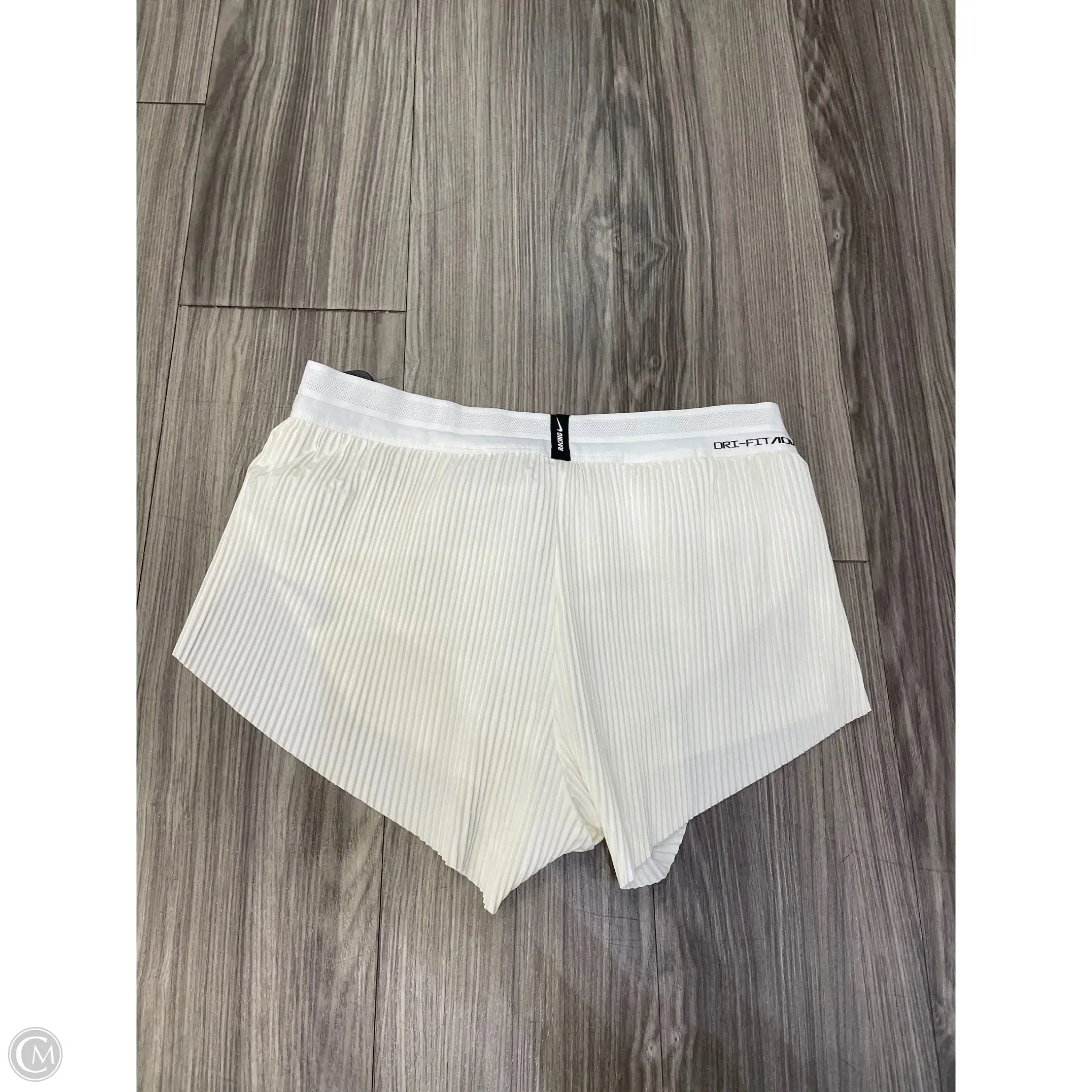 Athletic Shorts By Nike In White, Size: M