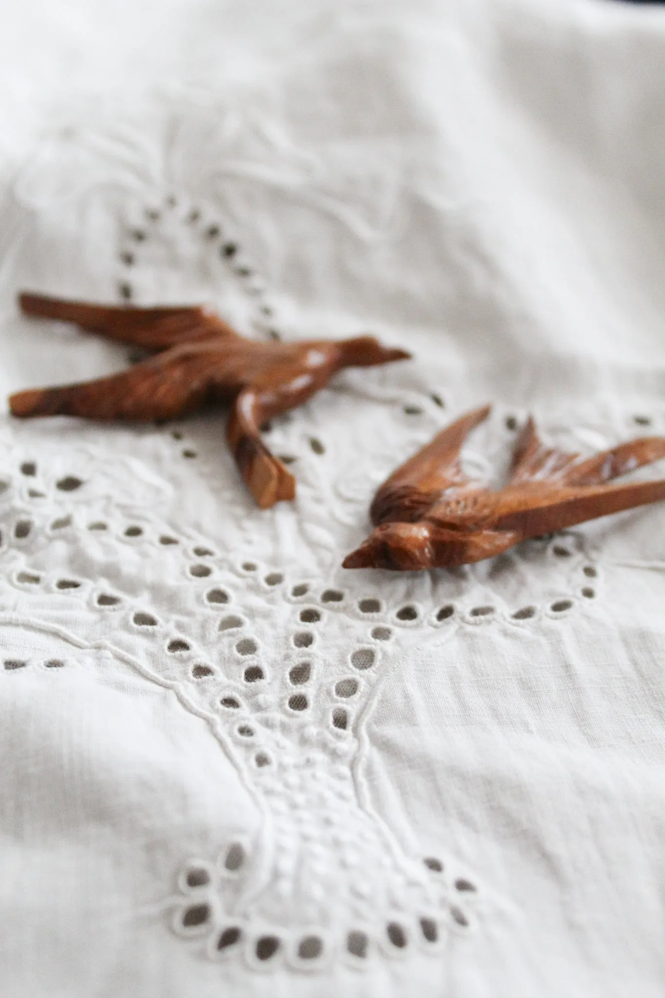 birds in flight pair of brooches 1919 Vintage