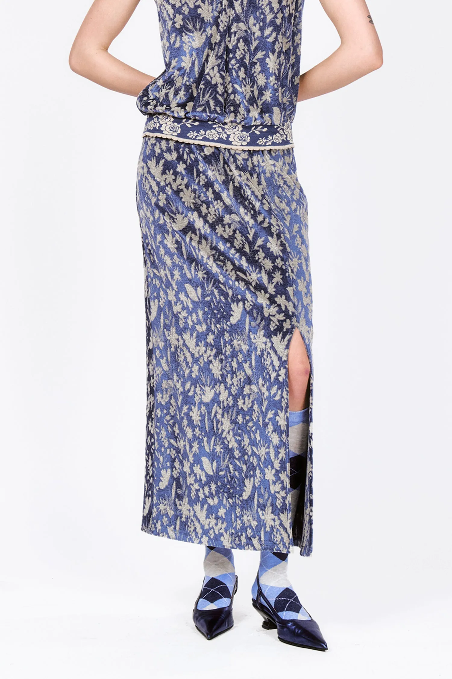 Bluebell Velour Maxi Skirt with Slit Annasui