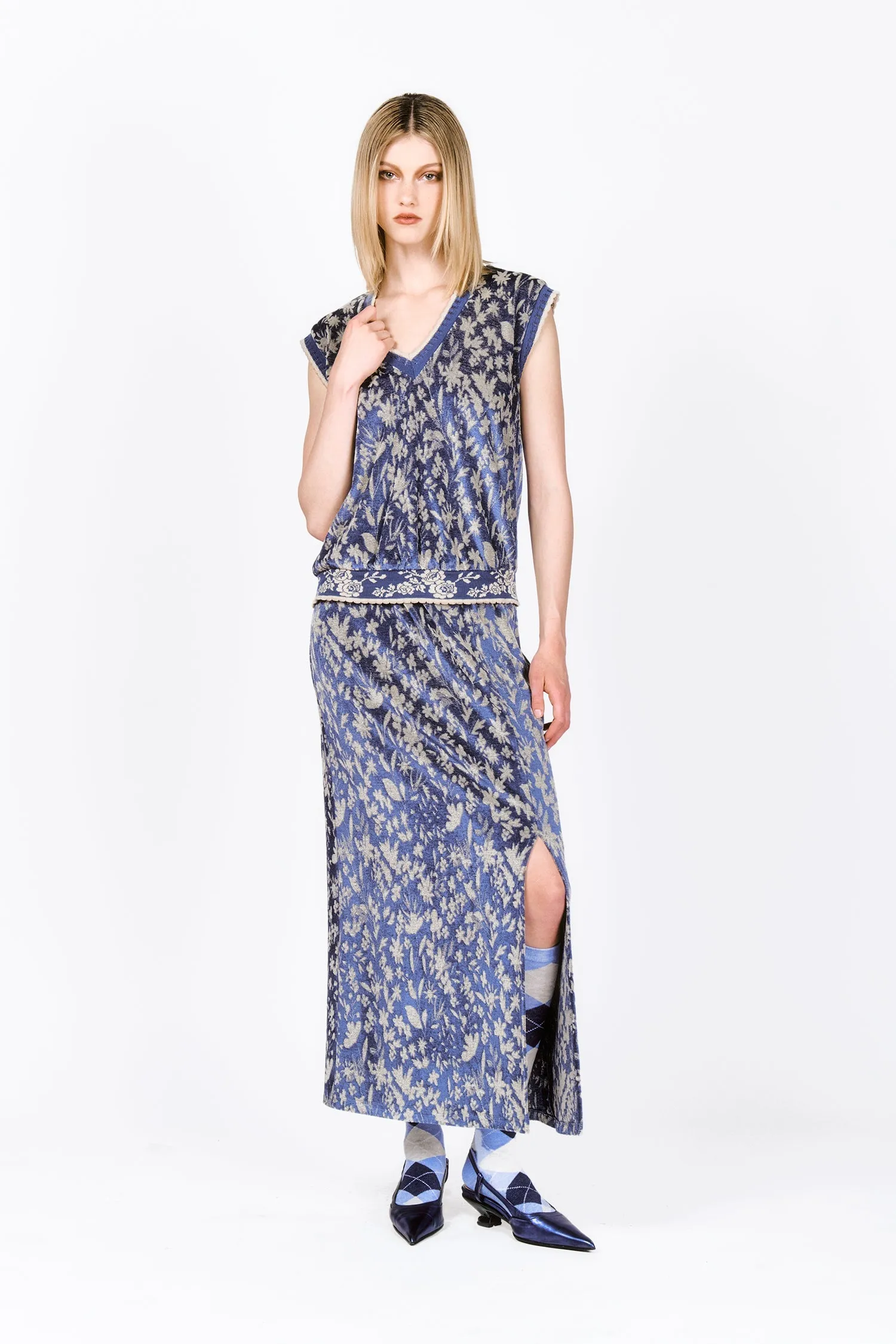 Bluebell Velour Maxi Skirt with Slit Annasui