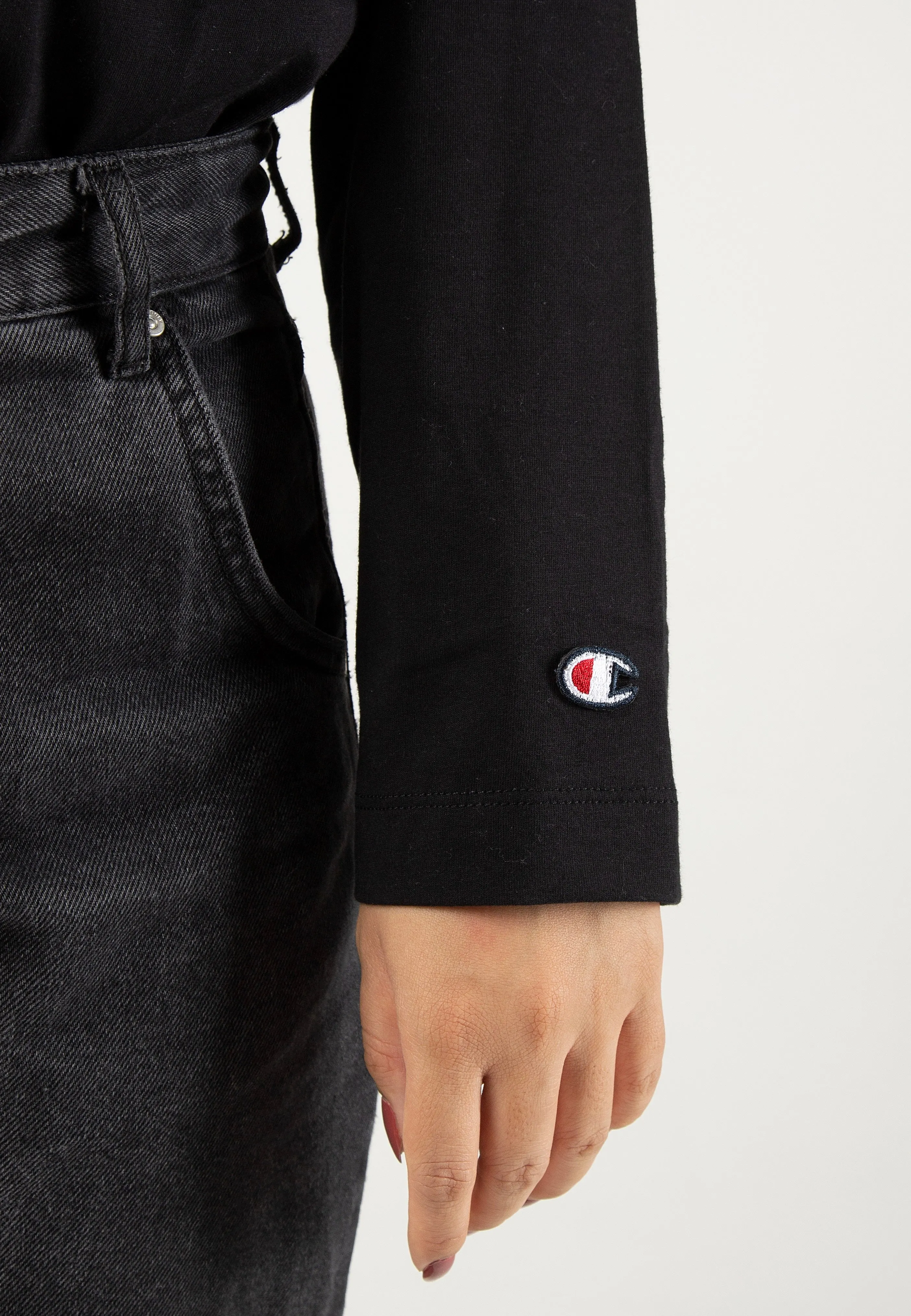 Champion - Crewneck Black Beauty - Longsleeve