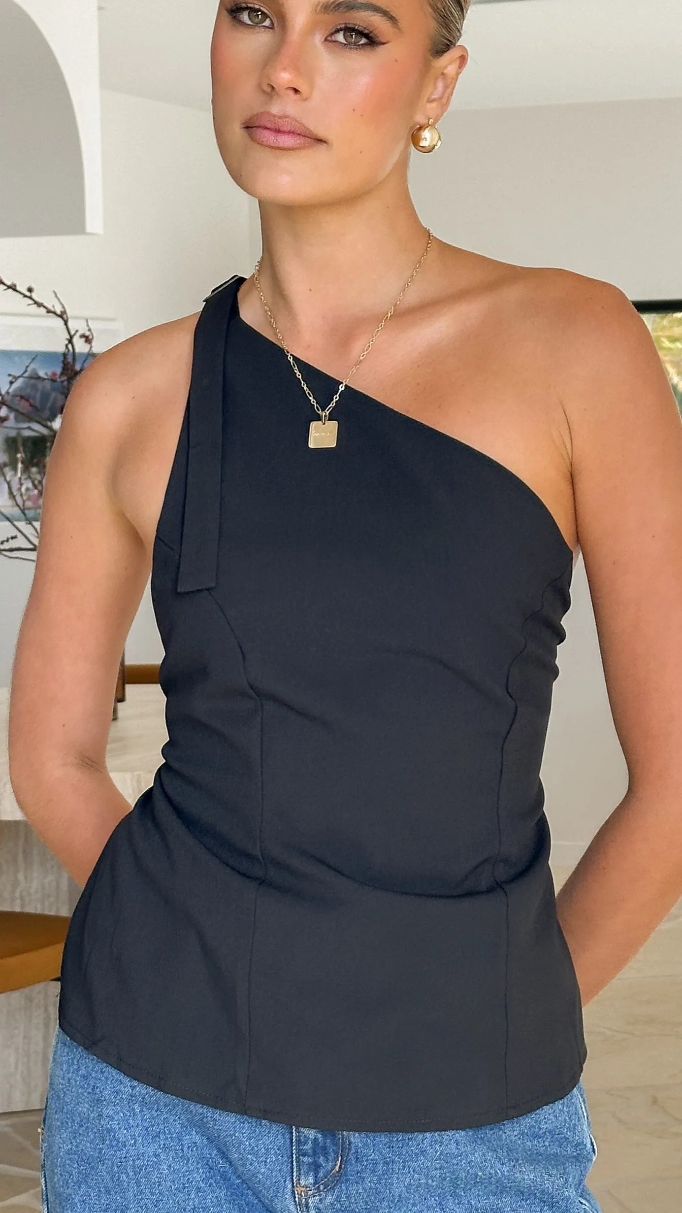 Darcy Top - Black Billy J