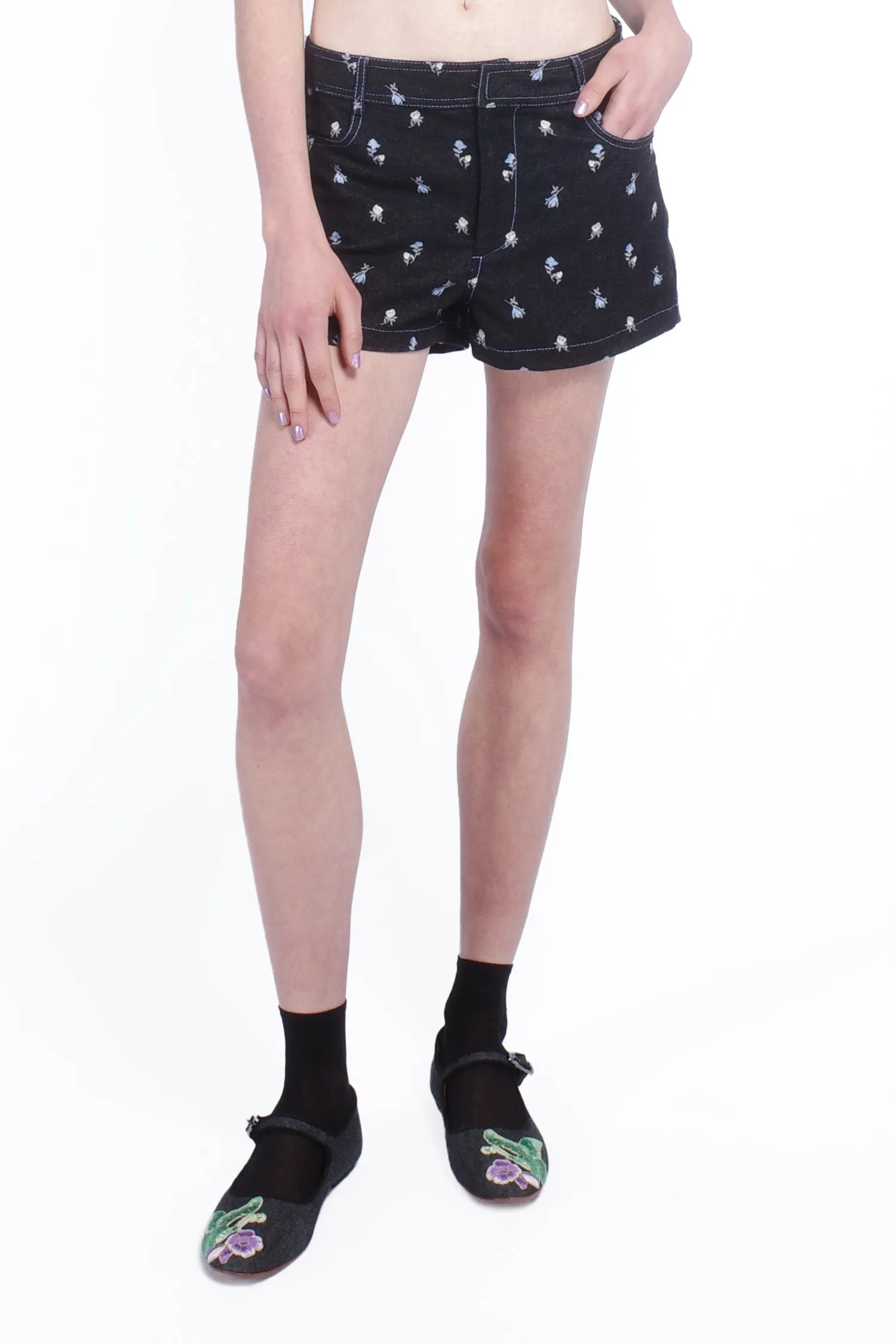 Denim Embroidered Roses Shorts Annasui