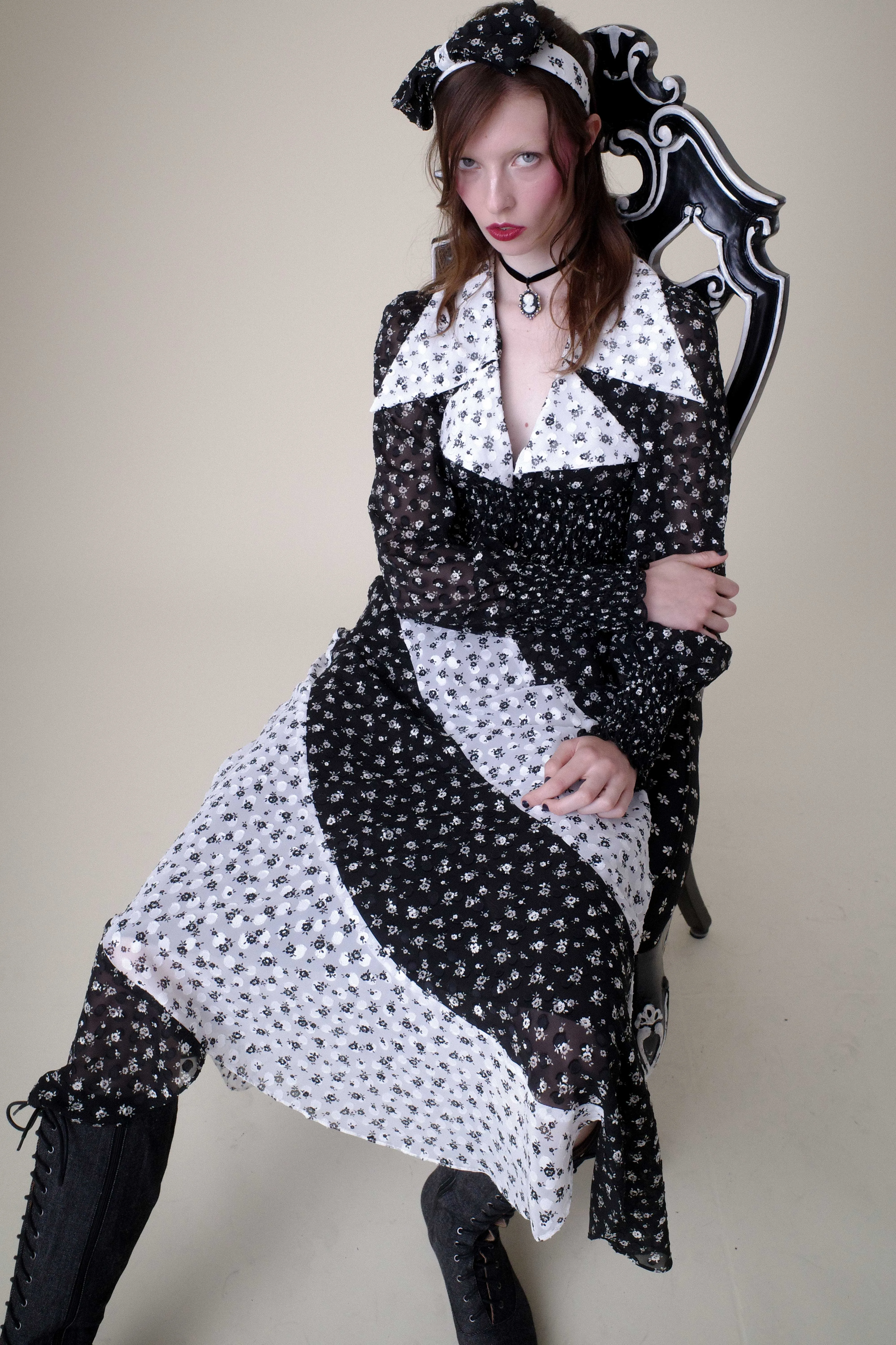 Ditsy Dot Chiffon Collared Smocked Top Annasui