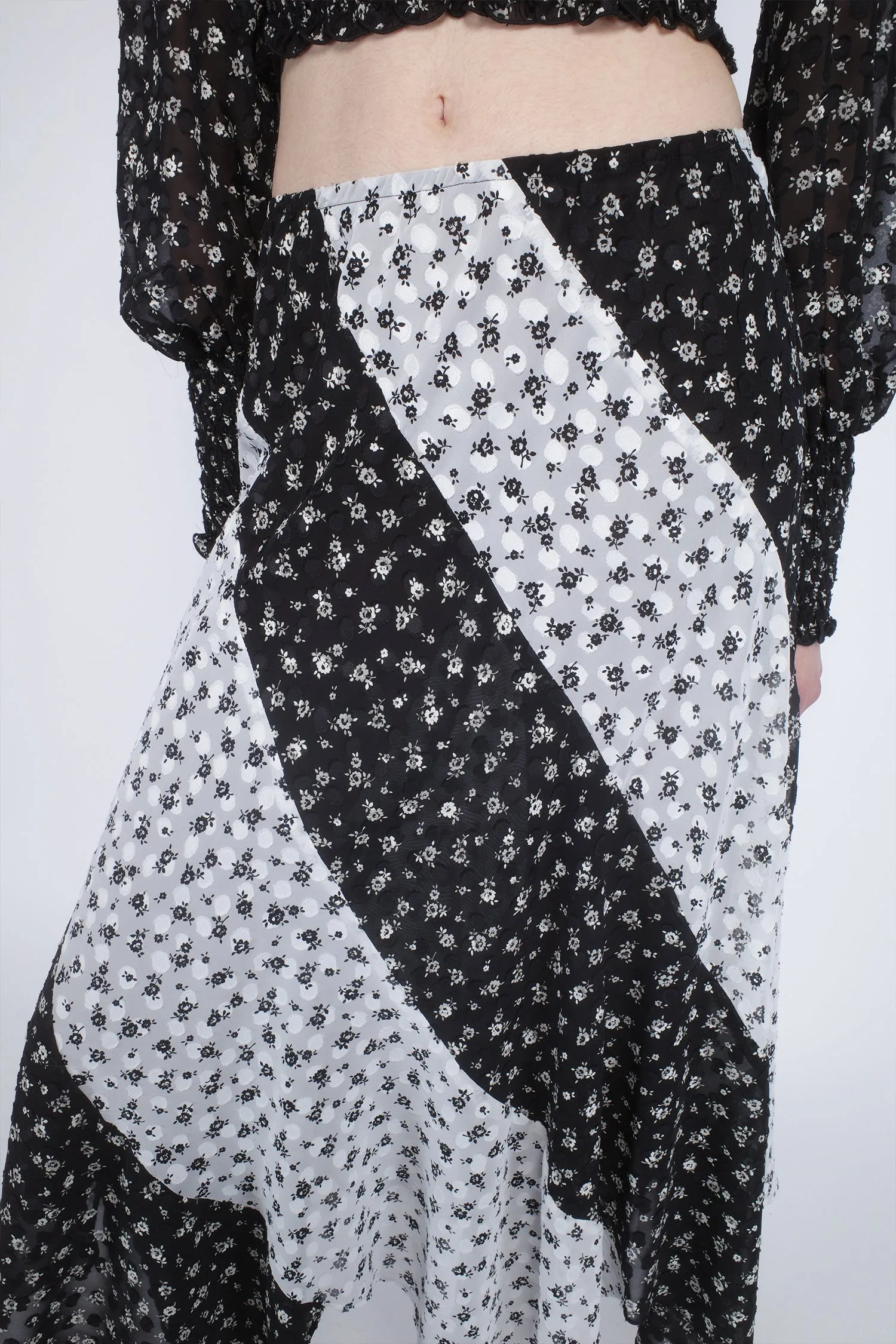 Ditsy Dot Chiffon Contrast Flowy Skirt Annasui