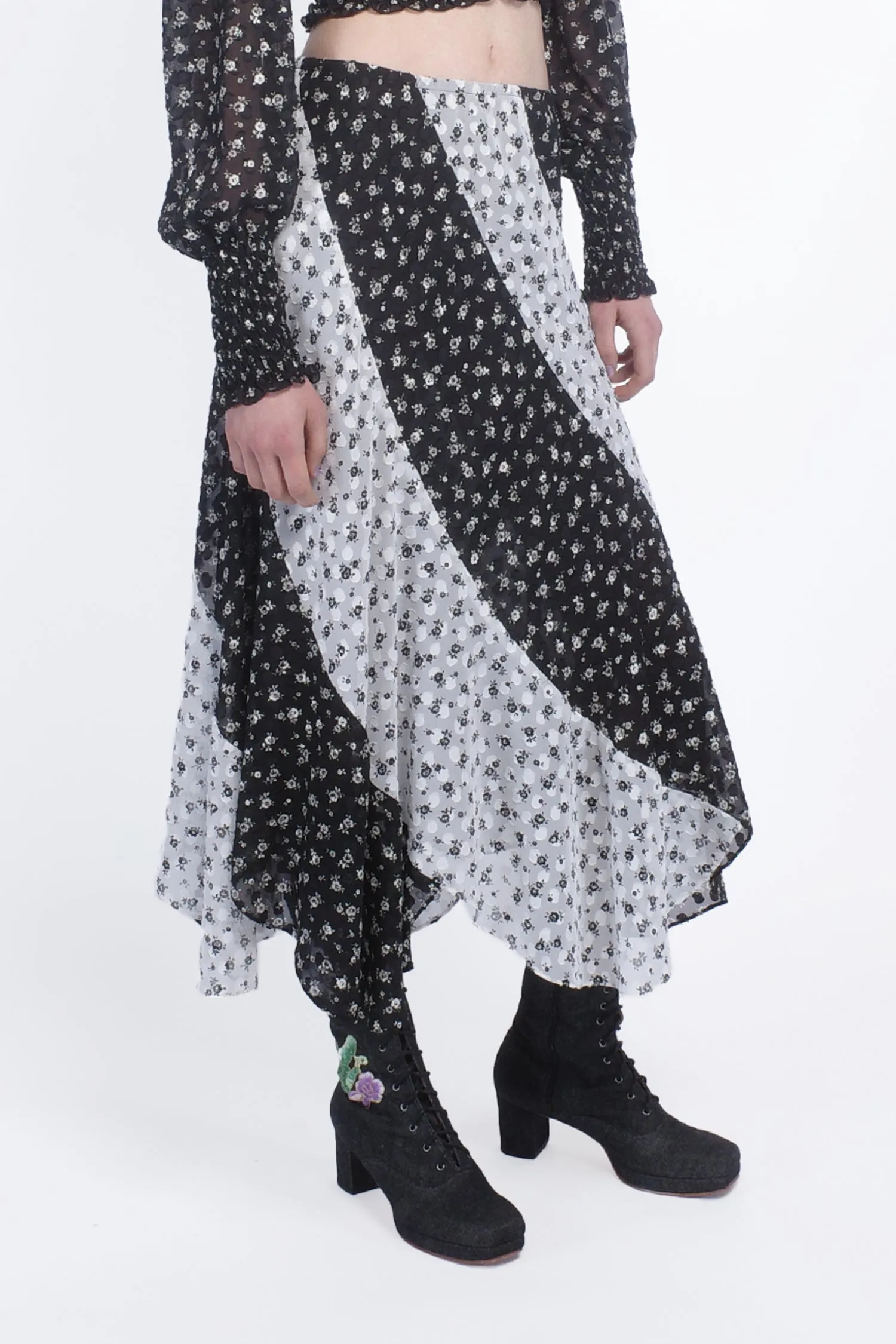 Ditsy Dot Chiffon Contrast Flowy Skirt Annasui