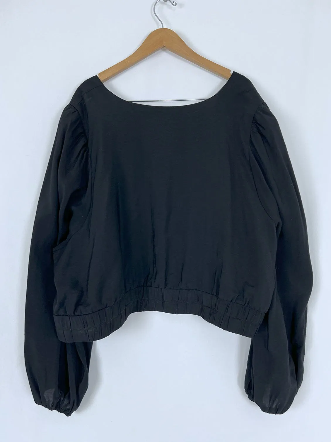 eloquii Size 32 Black Crop Blouse