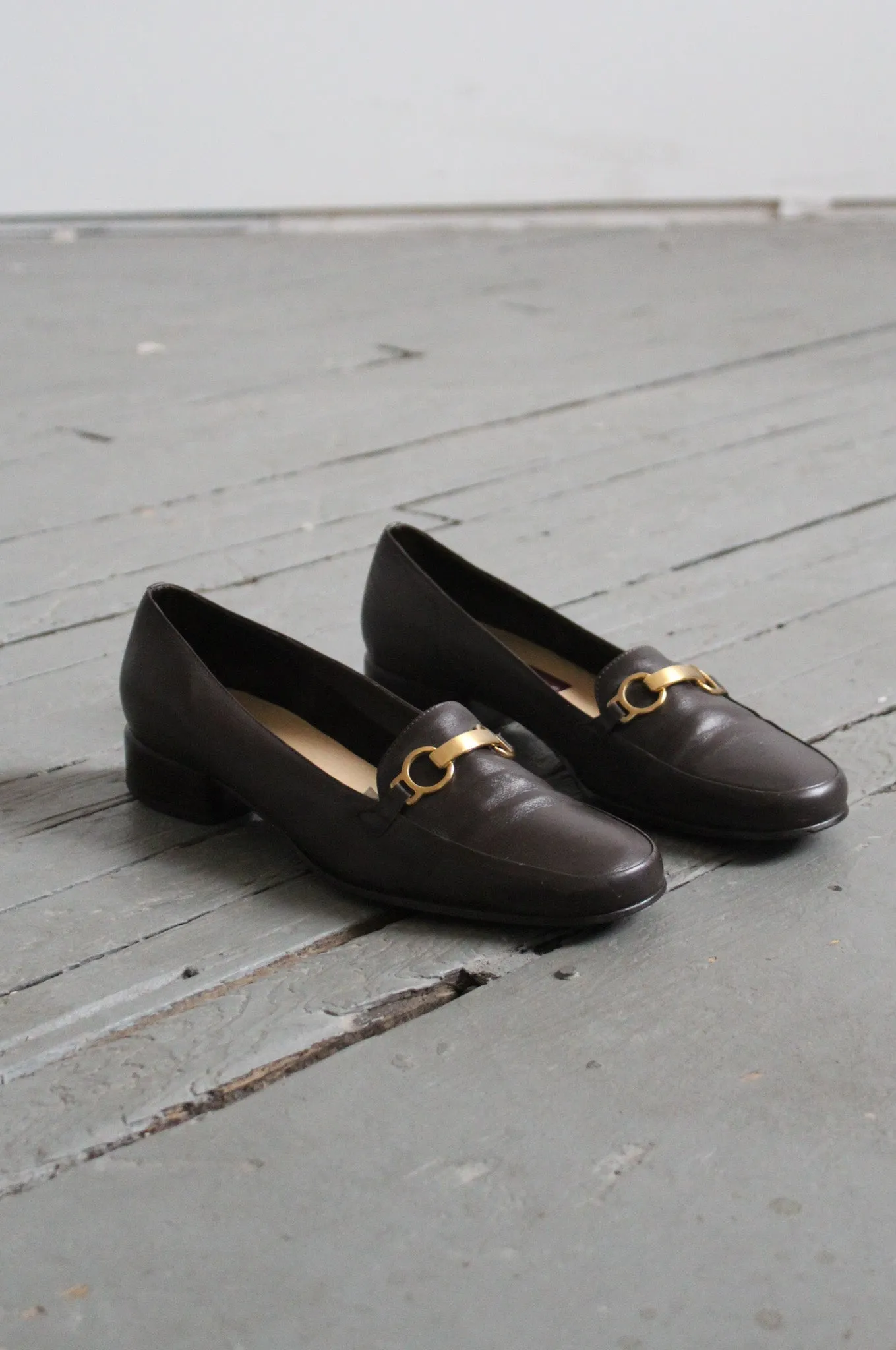 equestrian leather slip-ons size 9 1919 Vintage