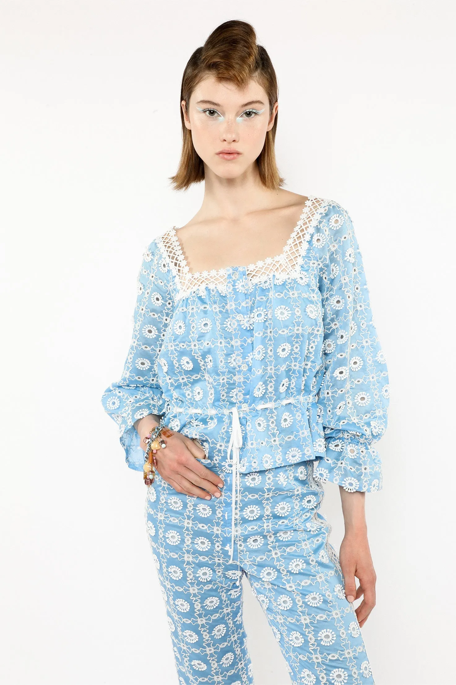 Lattice Lace Embroidery Tie Blouse Annasui