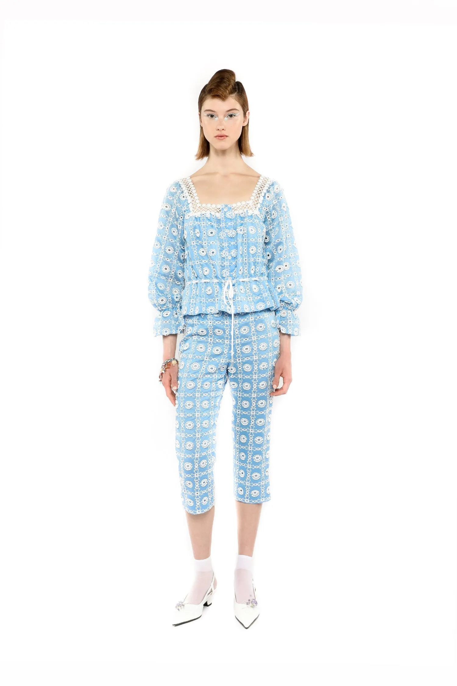 Lattice Lace Embroidery Tie Blouse Annasui