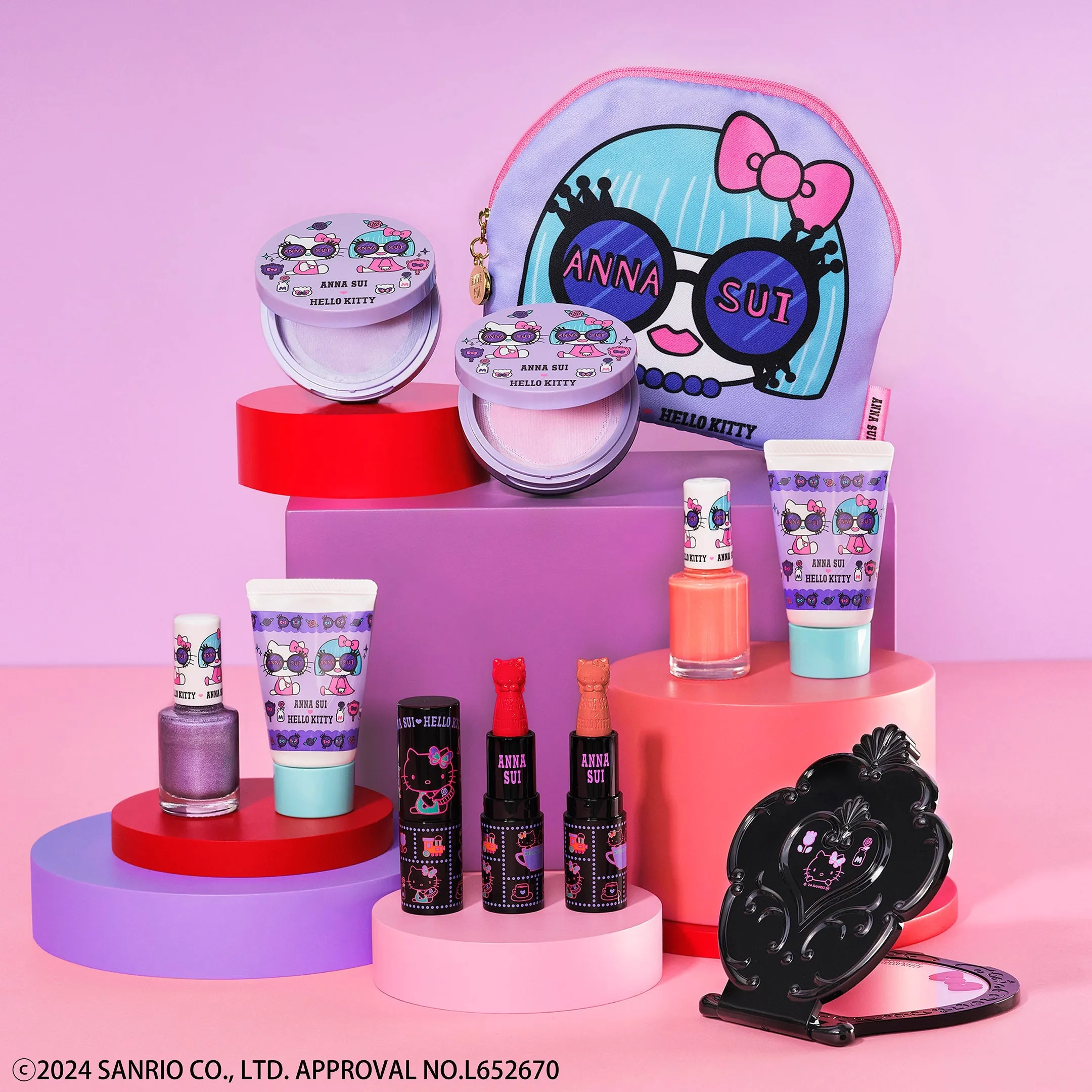 Limited Edition: Anna Sui   Hello Kitty Mirror Annasui
