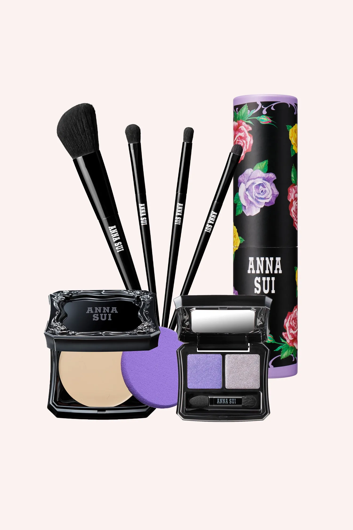 Limited Edition: Foundation and Eye Color Compact Gift Set Annasui
