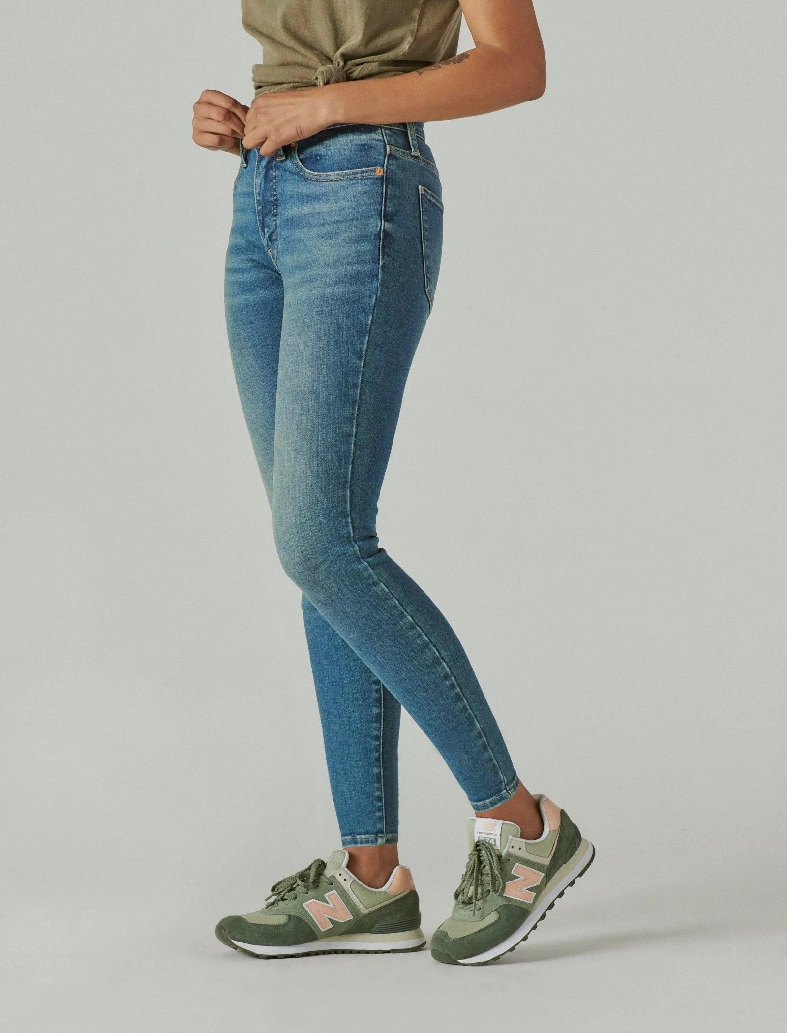 Lucky Brand Womens High Rise Curvy Skinny