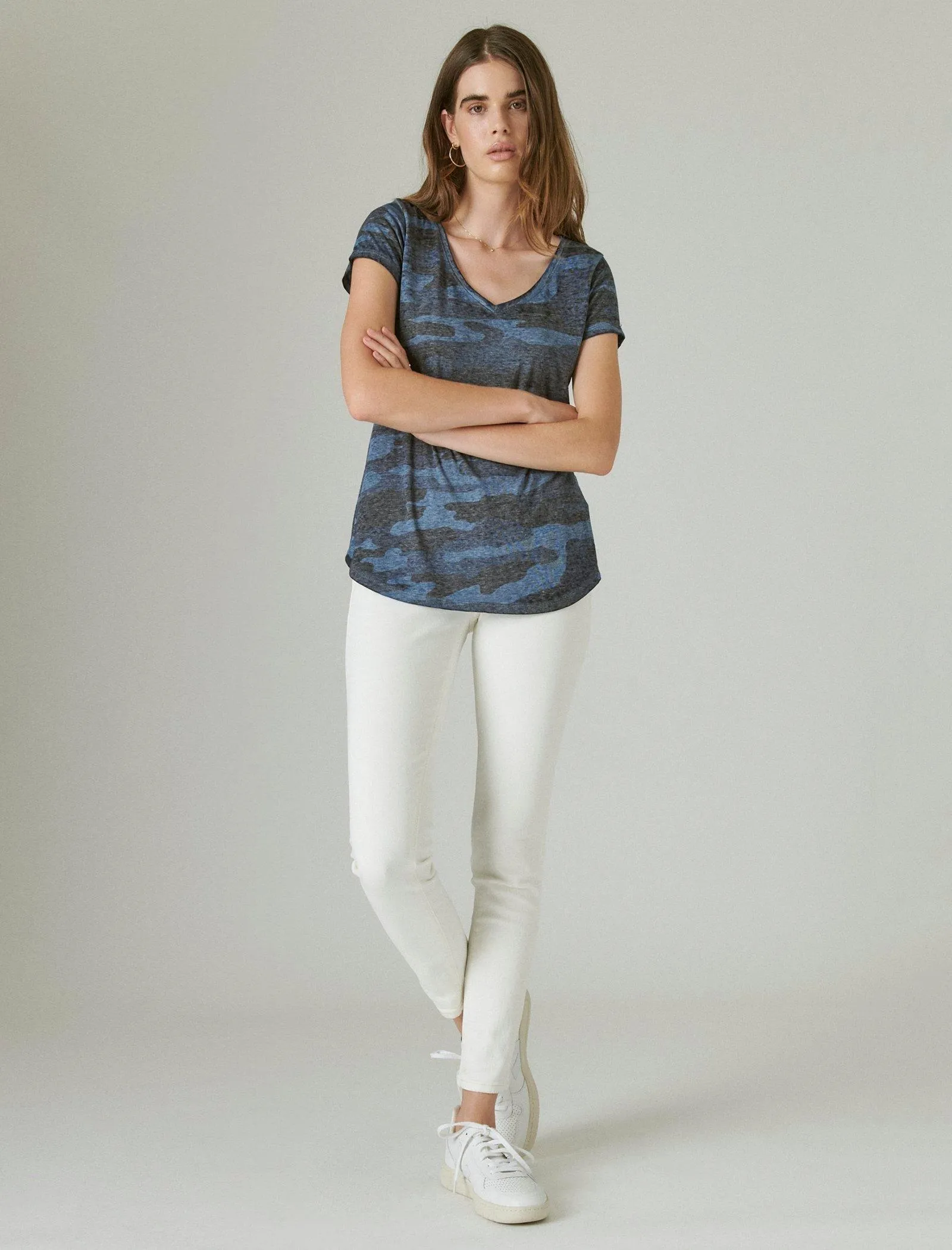 Lucky Brand Womens Vneck Camo Tee