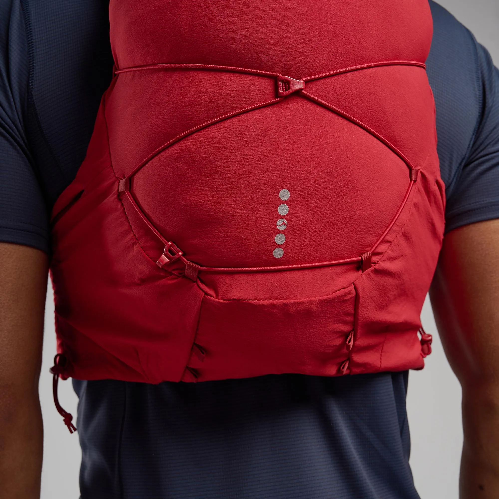 Montane Gecko VP 12  Montane