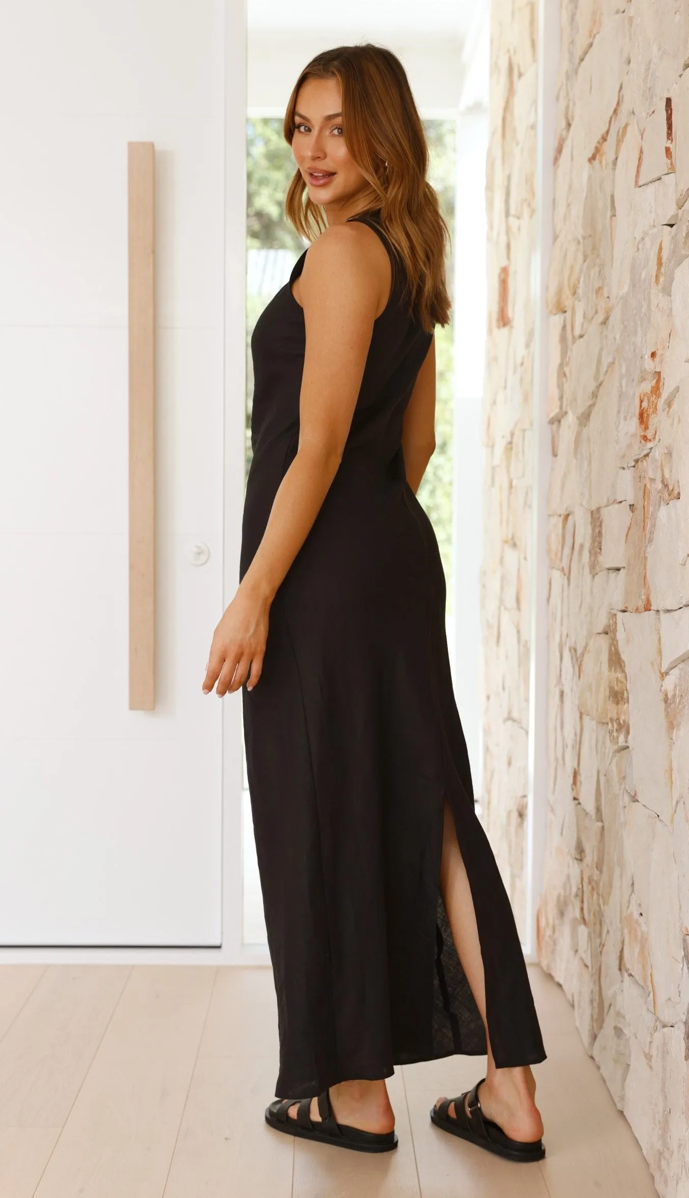 Naira Maxi Dress - Black Billy J