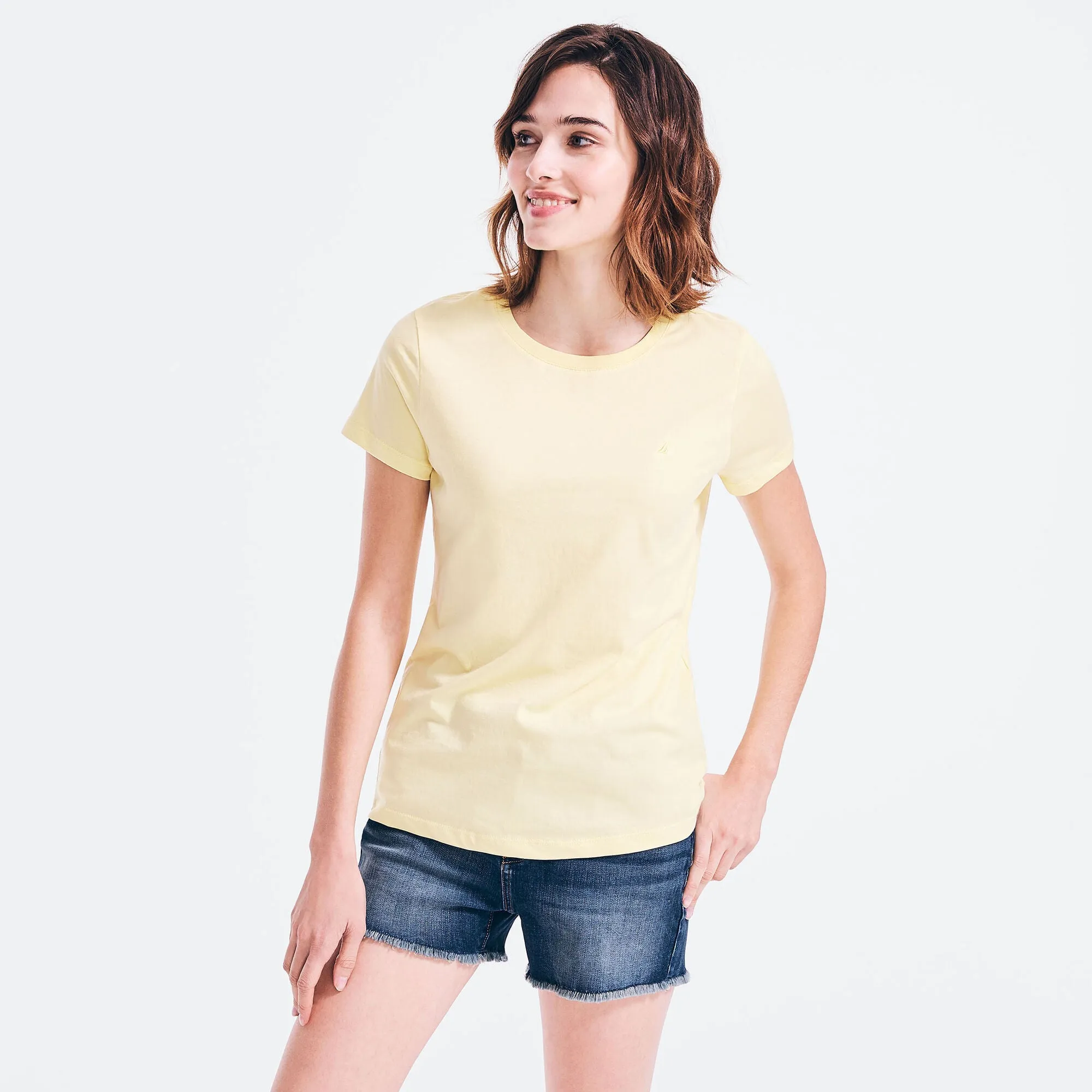 Nautica Womens Solid Crewneck T-Shirt
