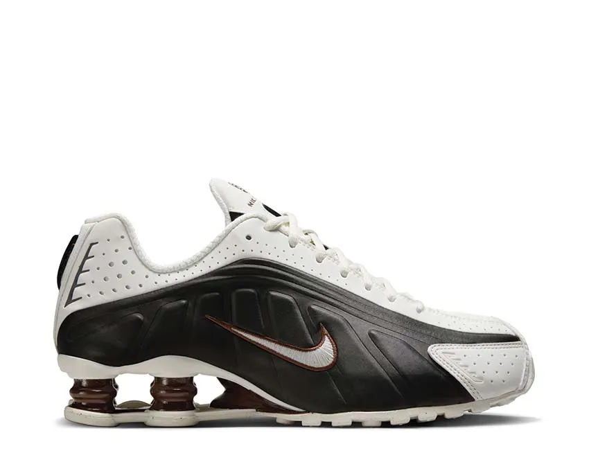 Nike Shox R4 W "Sail Black"