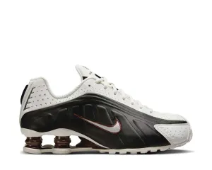 Nike Shox R4 W "Sail Black"