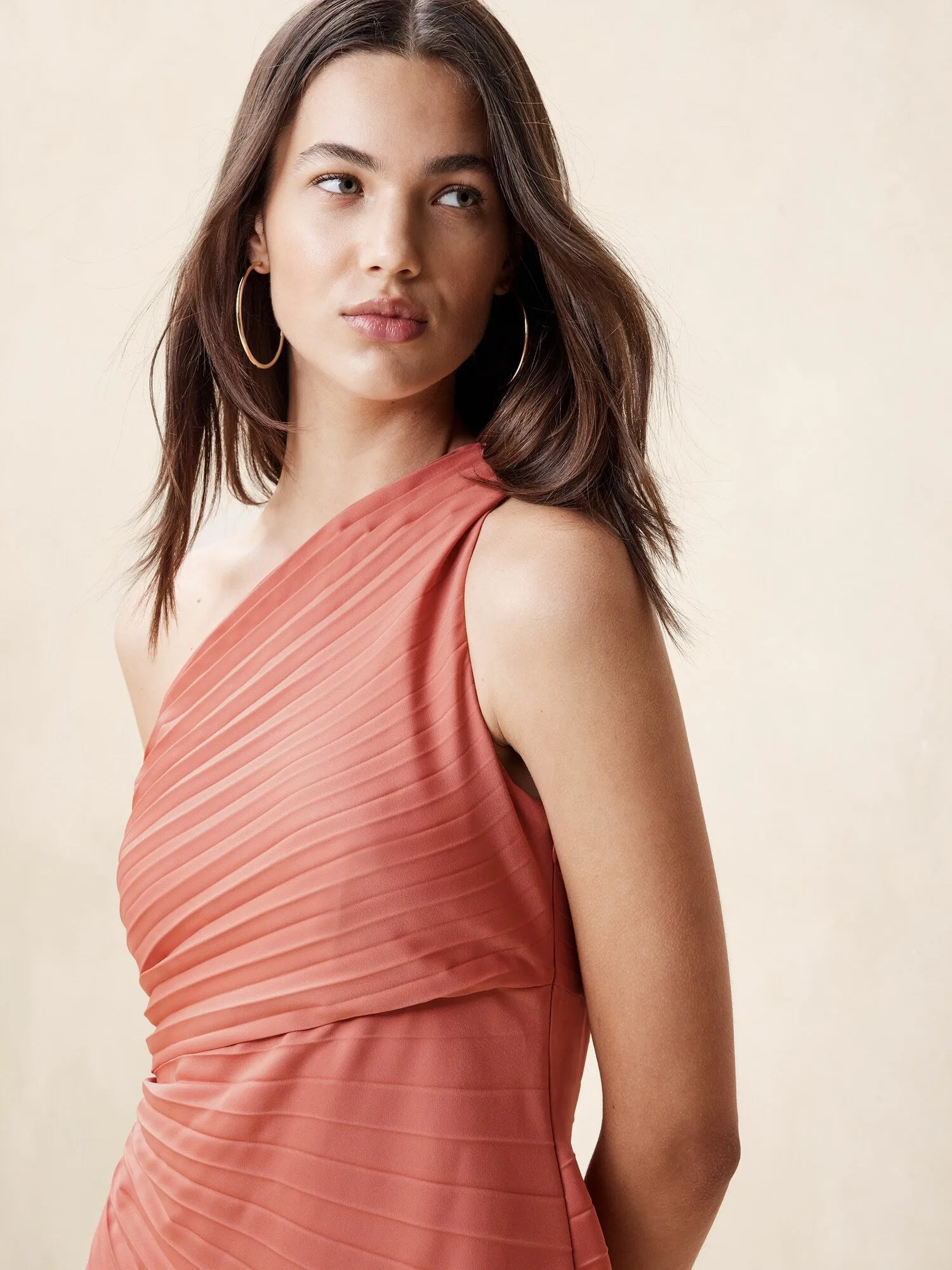 One-Shoulder Pleated Midi Dress Banana Republic