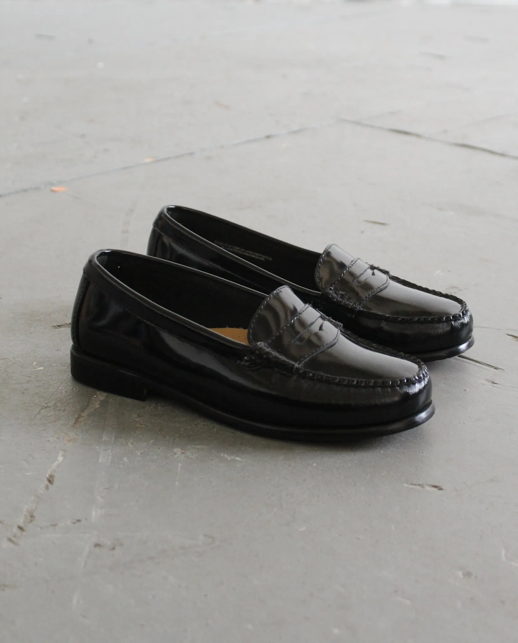 patent penny loafers size 7 1919 Vintage