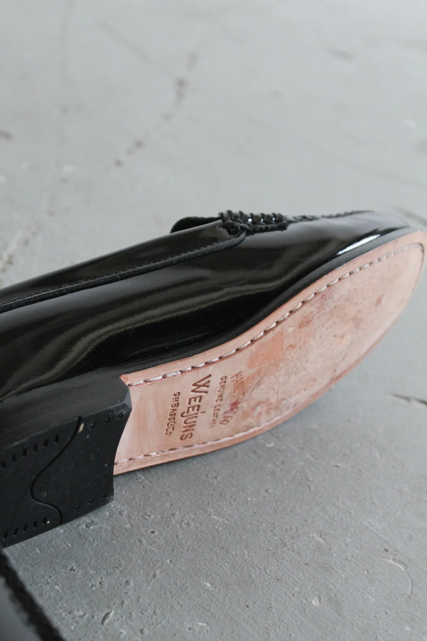 patent penny loafers size 7 1919 Vintage