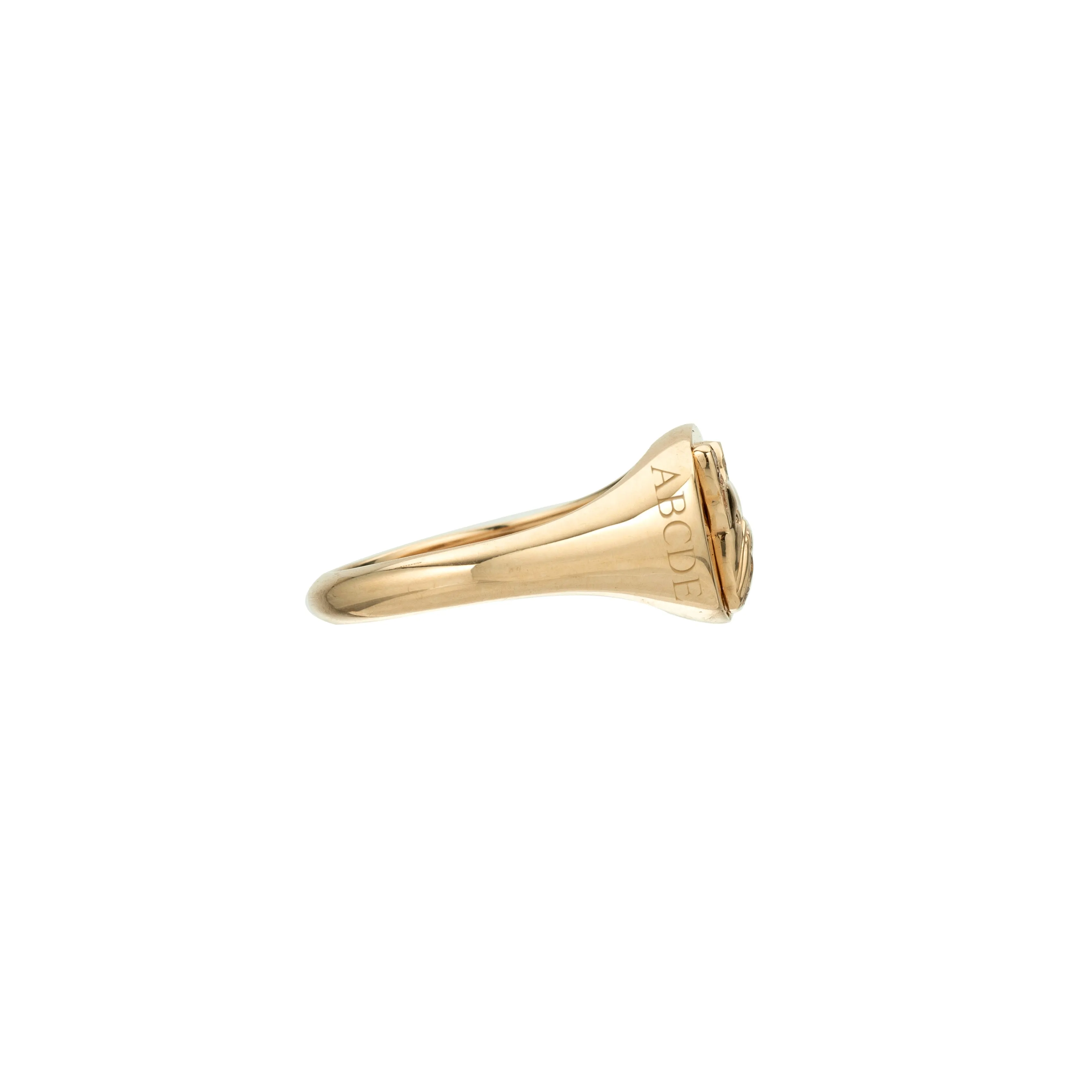 Pav Diamond Labrador Retriever Signet Ring