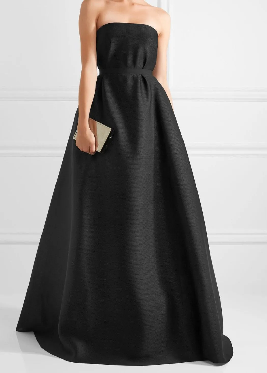 Reem Acra Strapless Gown Size 6 NWT