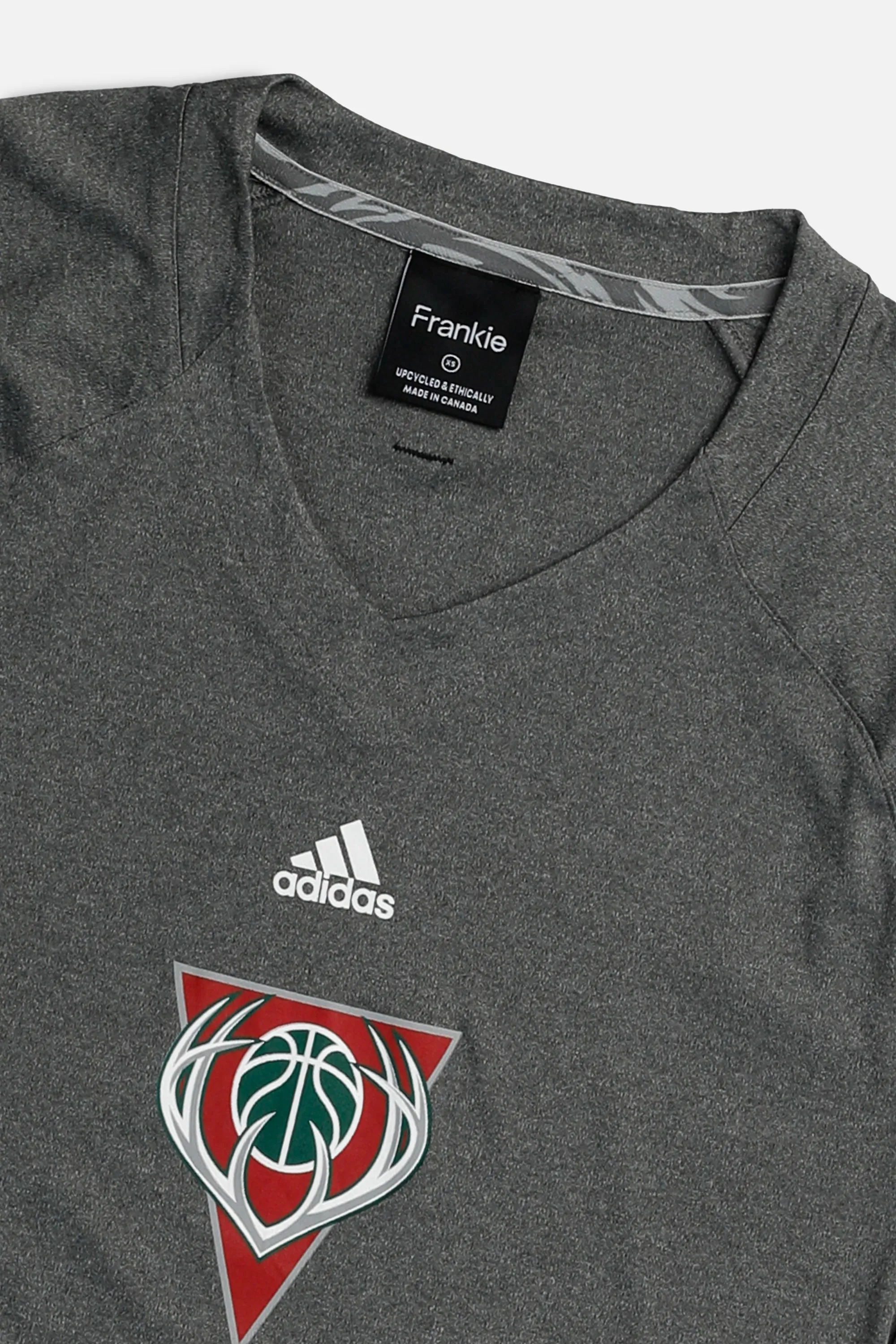Rework Milwaukee Bucks NBA Crop Long Sleeve Tee - XS Frankie