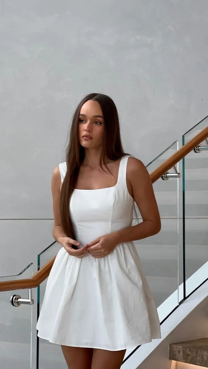 Sadzi Mini Dress - White Billy J