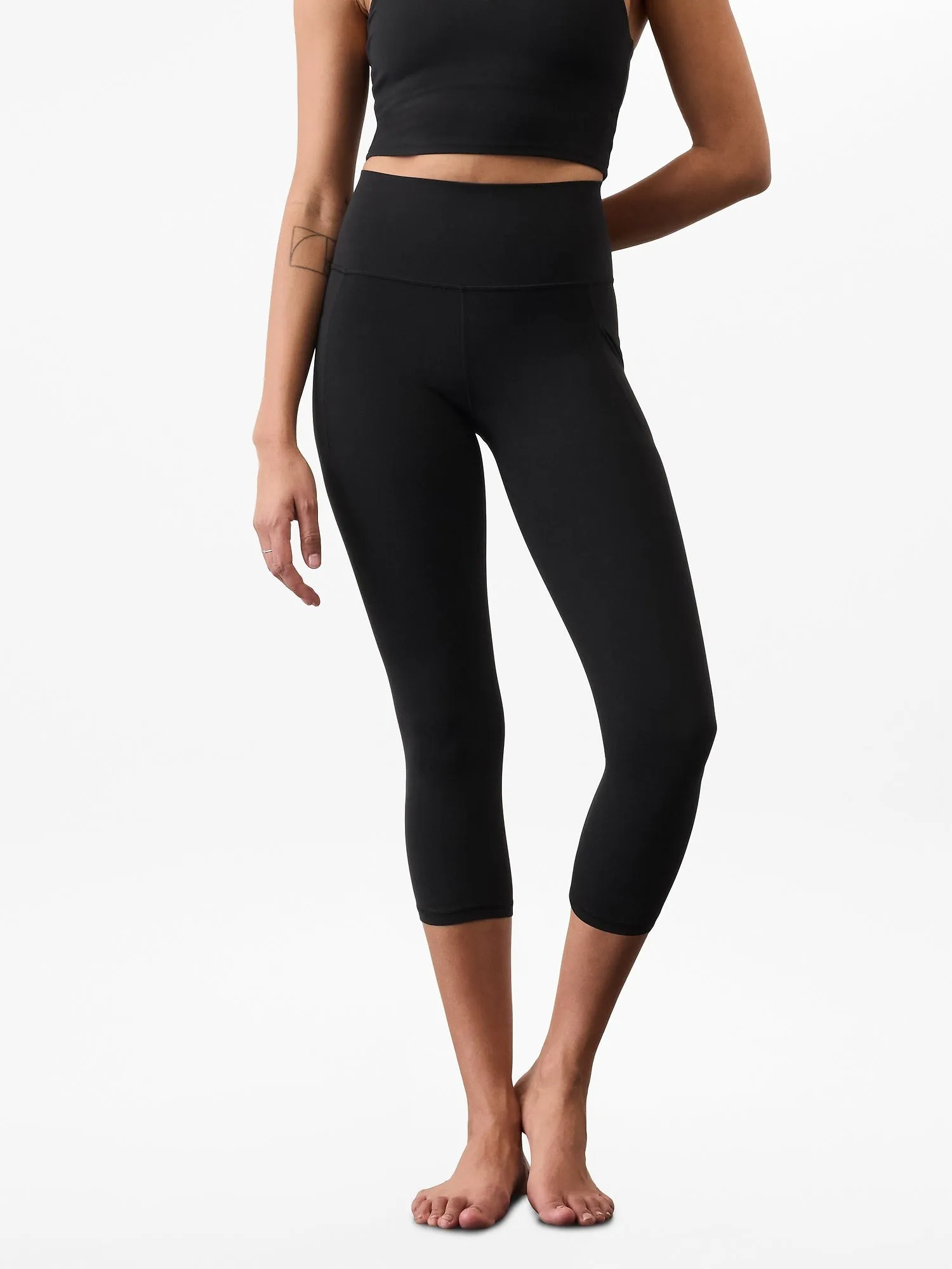 Salutation Stash High Rise Capri Ayhleta