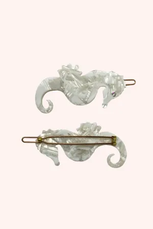Sweet Seahorse Hair Pin Pearly White Annasui