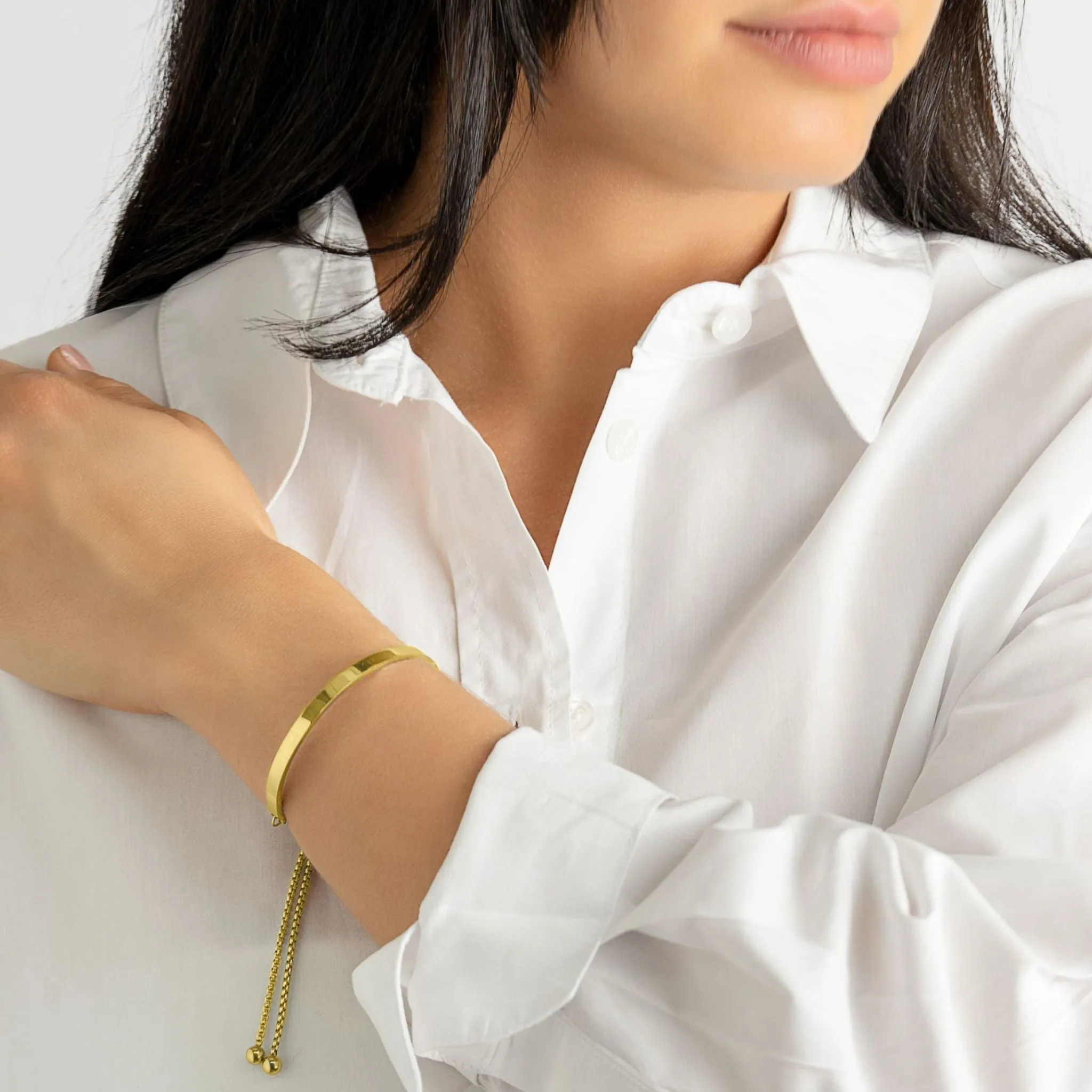 Tarnish Resistant 14K Gold Plated Curved Bar Slider Bracelet