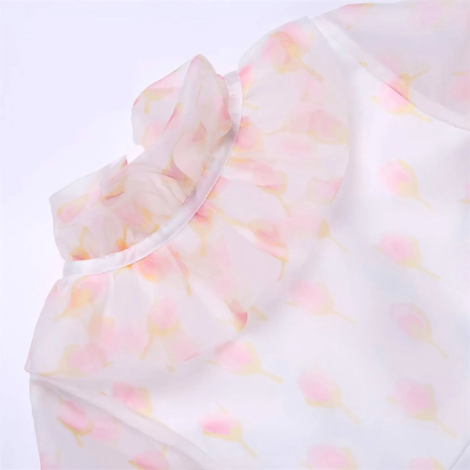 The Blush Petal Daydream Dress In White/pink