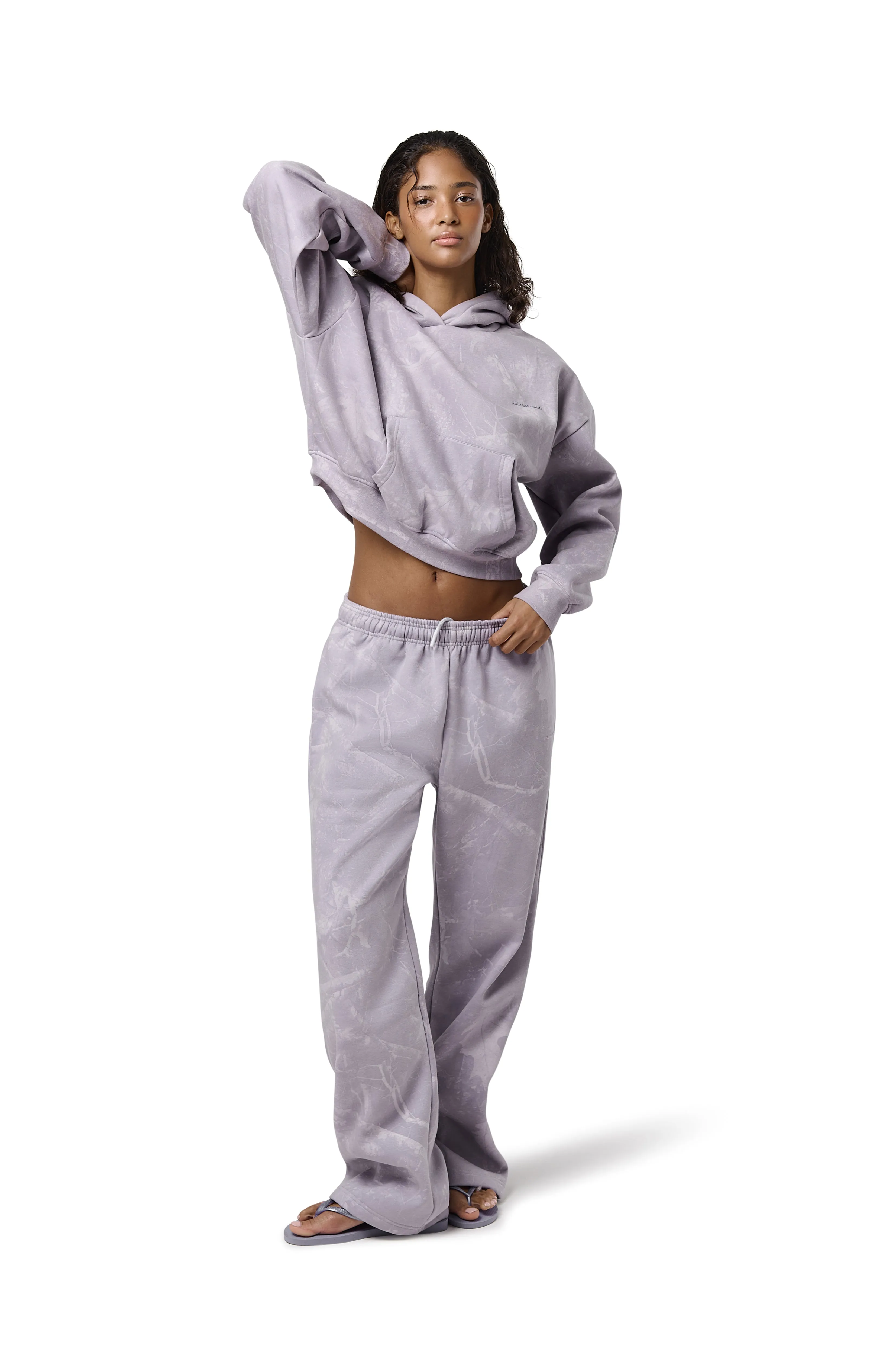 Twiggy Straight Leg Sweatpants in Lilac
