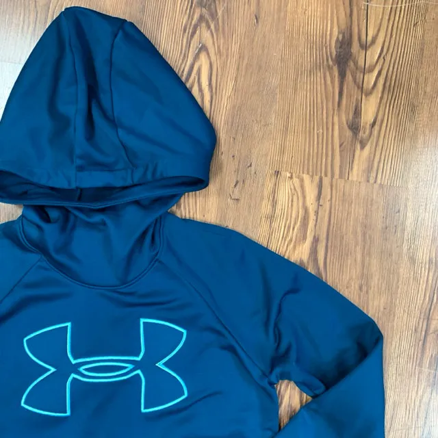 Under Armour SIZE S Women's Sweatshirt
