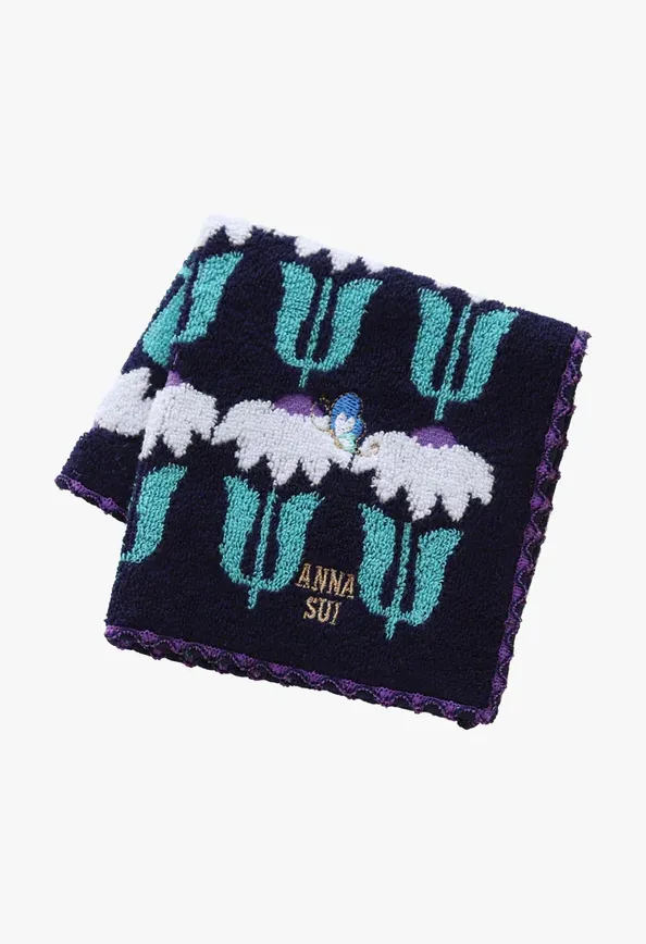 Upsy Daisy Washcloth Annasui