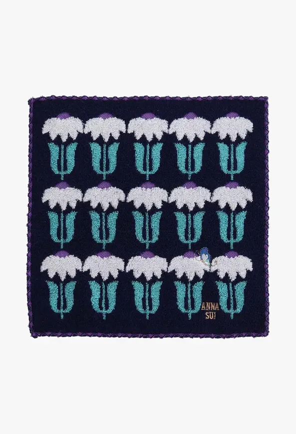 Upsy Daisy Washcloth Annasui