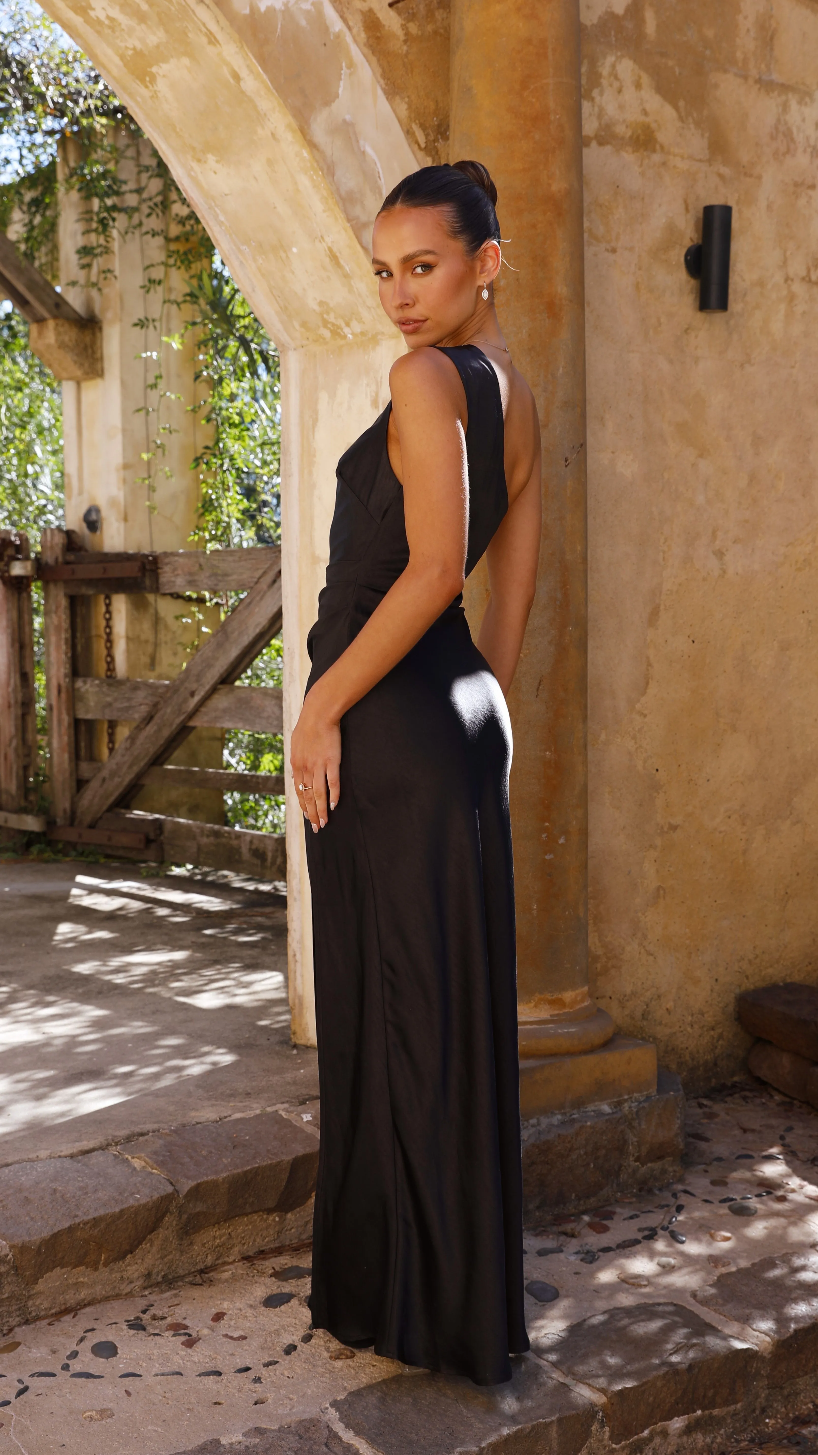 Victoria Maxi Dress - Black Billy J