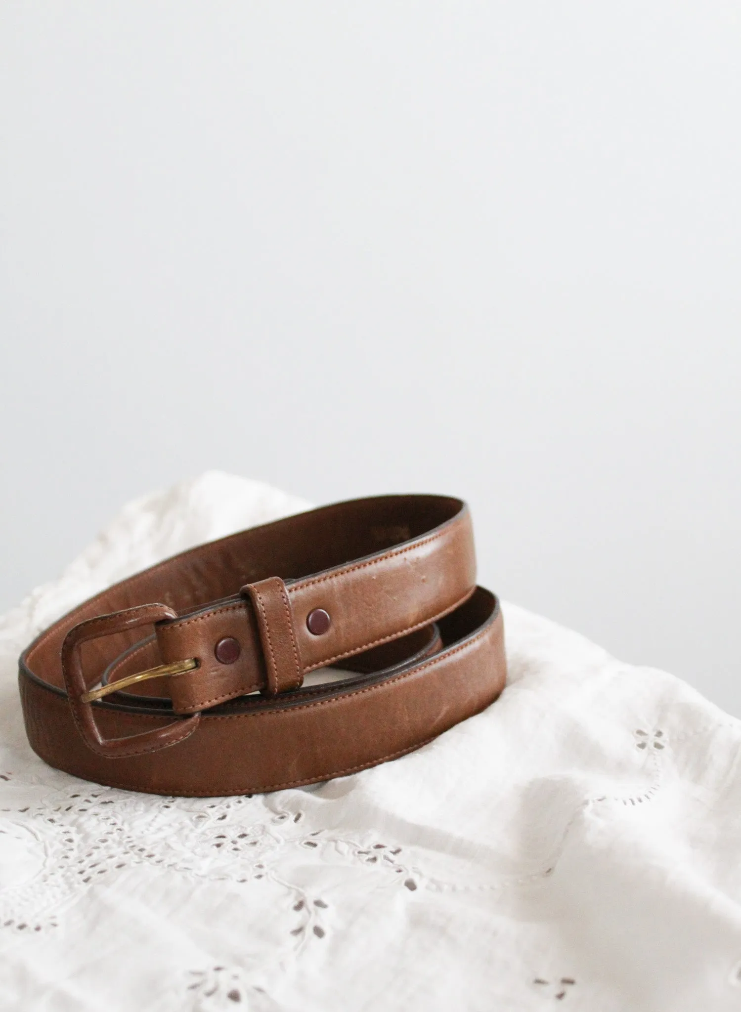 whiskey brown leather belt 1919 Vintage