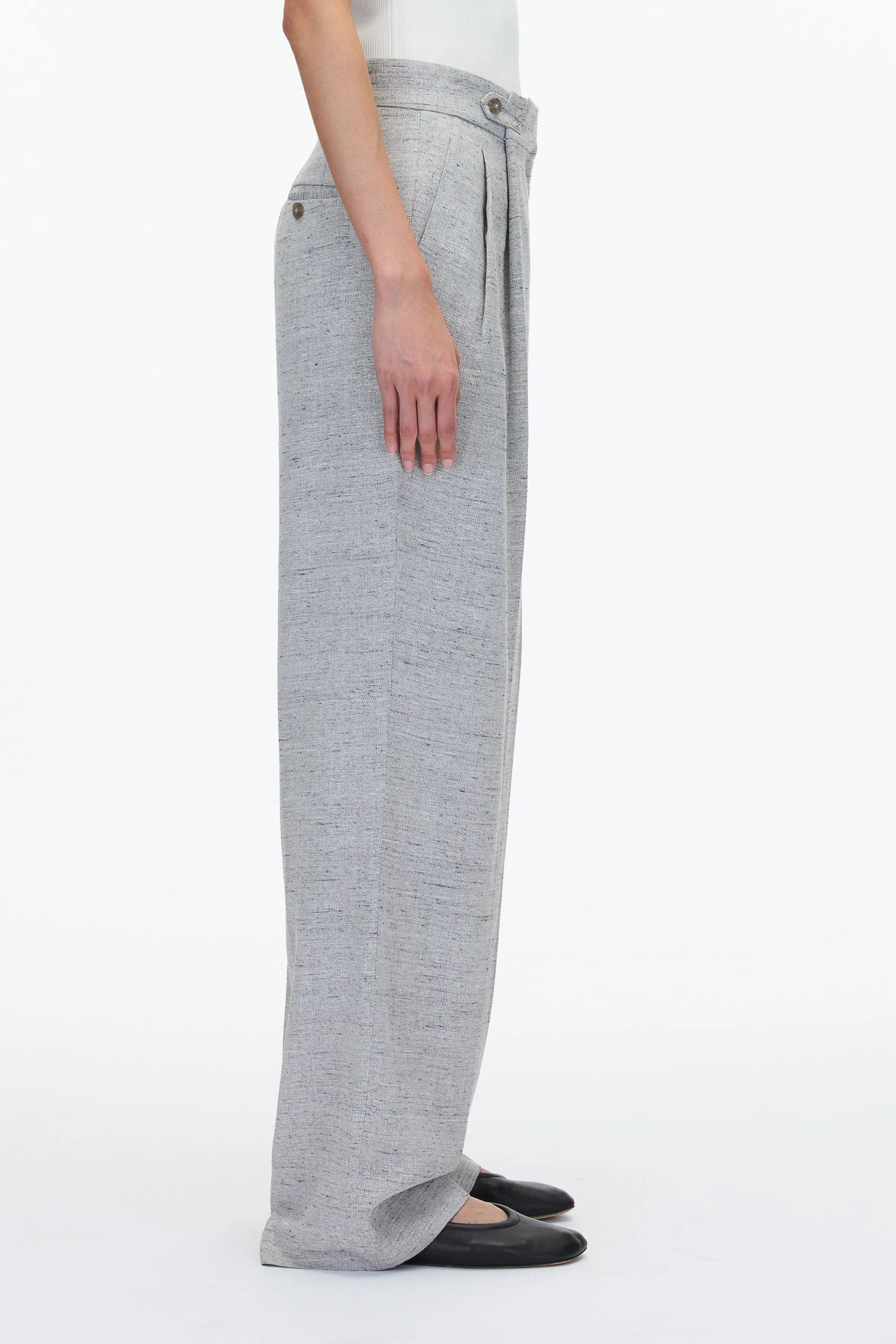 Wide Leg Pleated Trouser