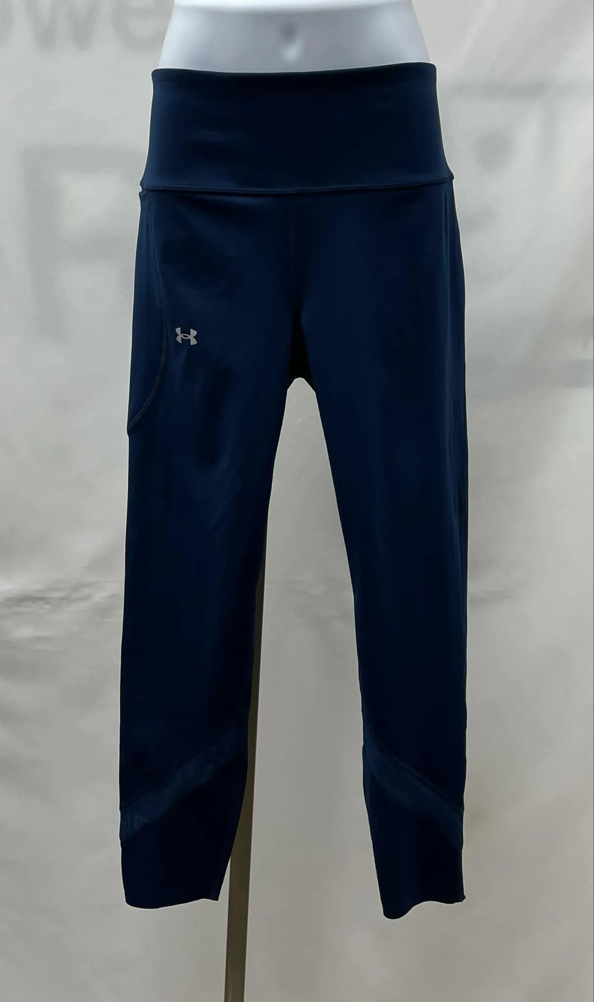 Women's Under Armour Leggings, Medium